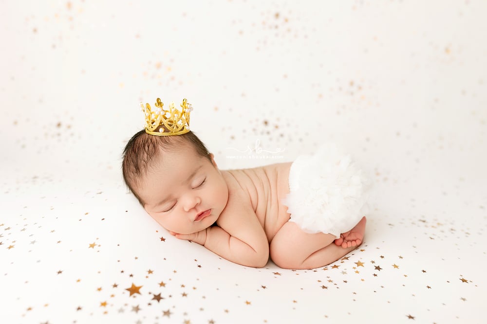 Image of Newborn Session with Due Date in October