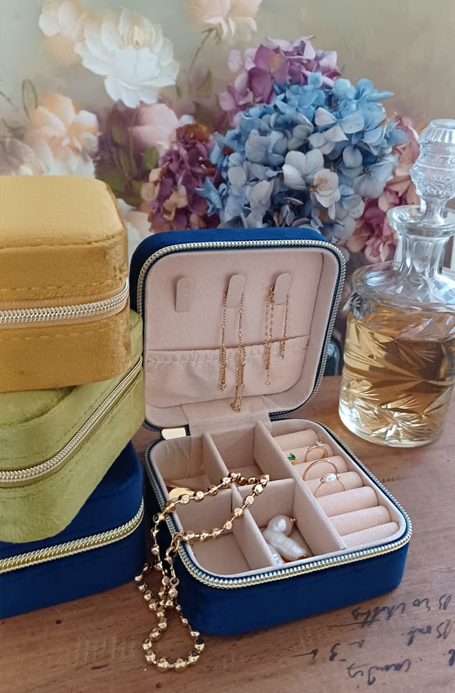 Boîte à bijoux Image of Boîte à bijoux