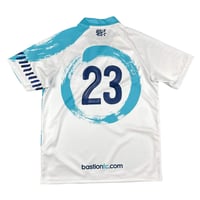 Image 2 of Bastion FC - Japan White/Aqua
