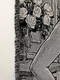 Image 3 of 'LA REGINA'