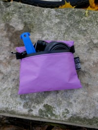 Image 2 of Pochette à tout faire