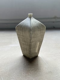 Image 4 of Tapered vessel with drawn decoration 7cm