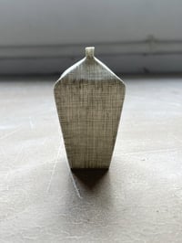 Image 1 of Tapered vessel with drawn decoration 6cm