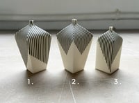 Image 2 of Vessels with stripe (3 variations)
