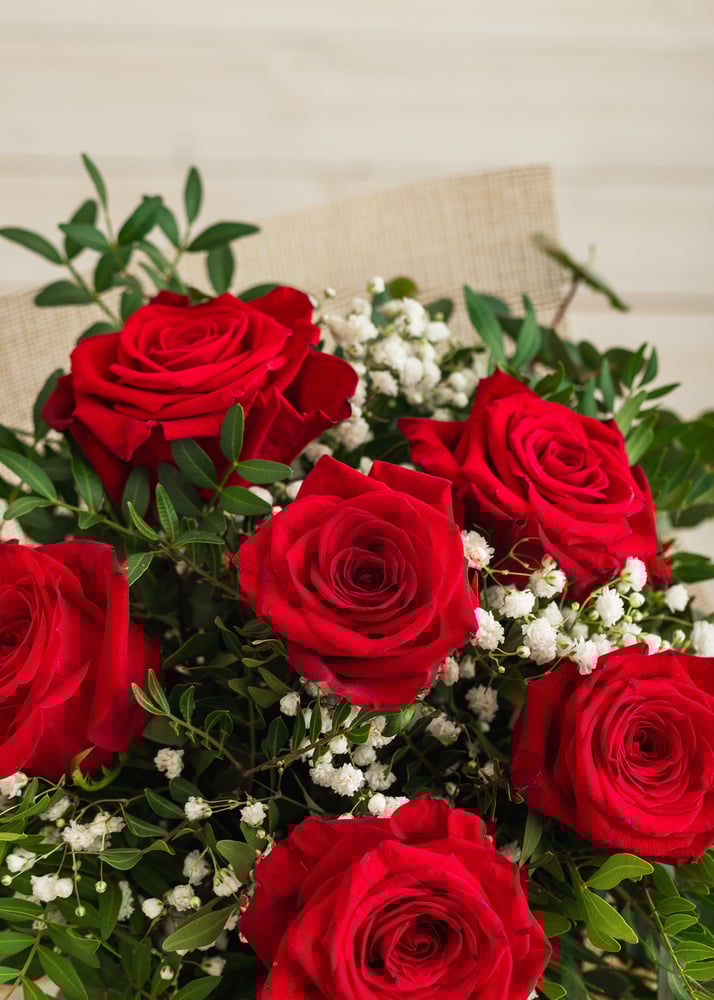 Image of Ramo de rosas rojas