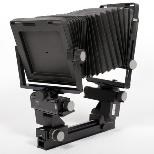 Image of Arca Swiss M Monolith 4X5 camera with telescoping rail + fresnel #8750