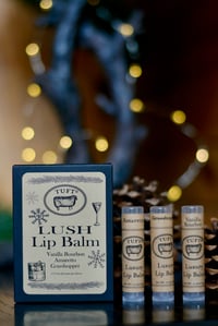 NEW!!  LUSH LIPS Lip Balm Trio