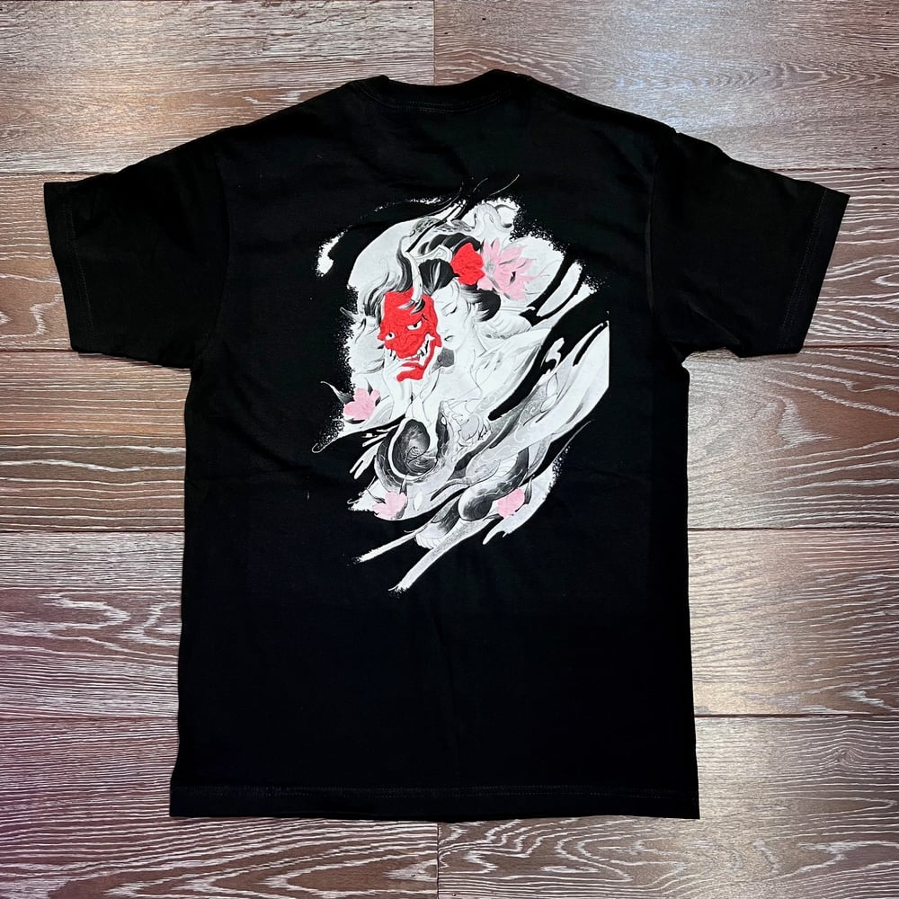 Image of Geisha 2023 XOXO Men's Tee