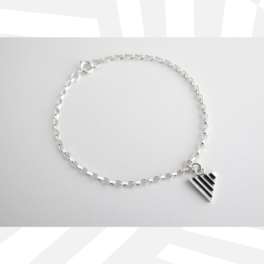 Image of Delta Drop Bracelet