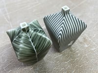 Image 4 of Tapered vessels 5.5cm : 2 variations