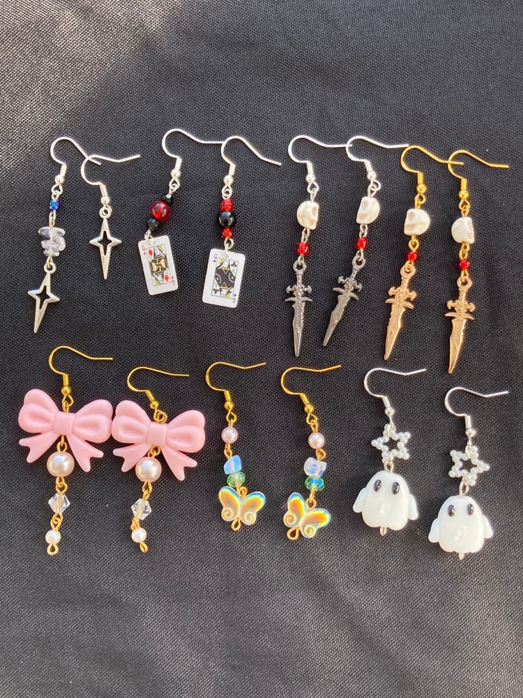 Image of Assorted Earrings!