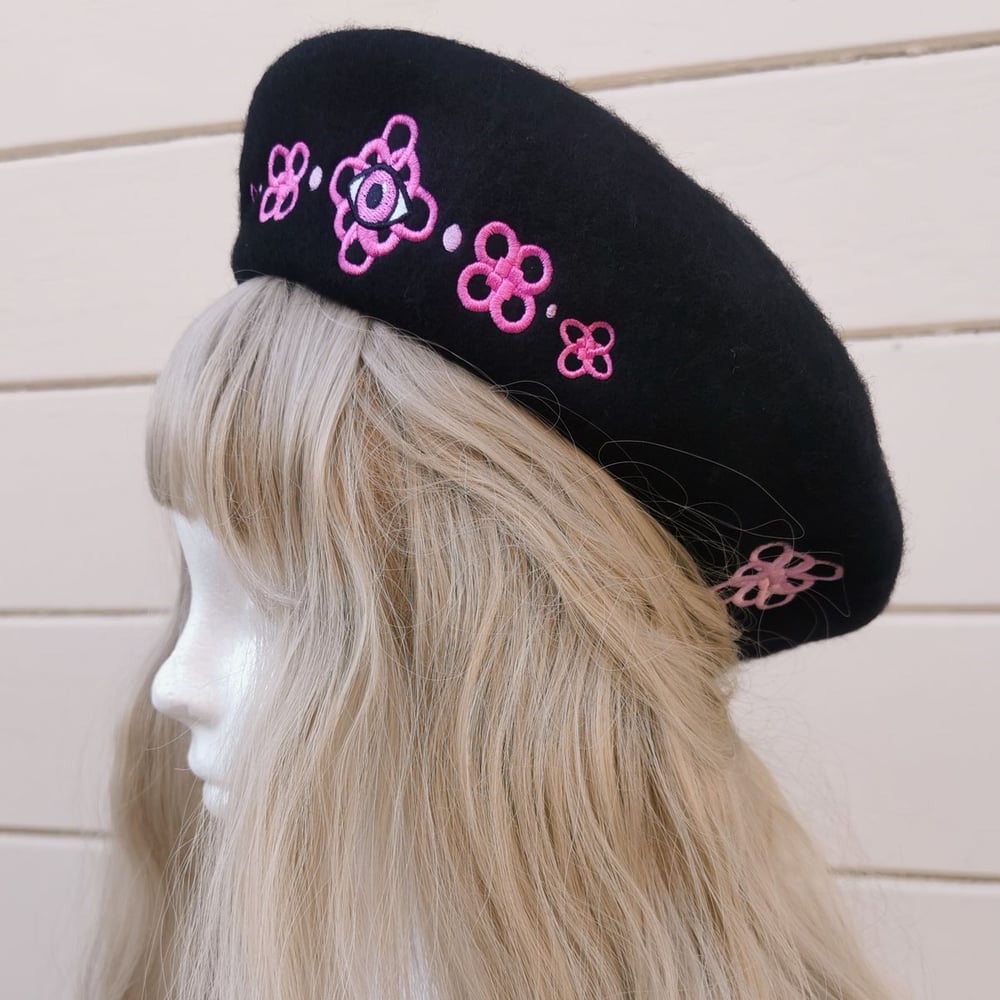 Embroidered Beret: Pink