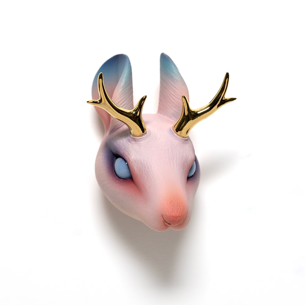 Image of Chikkoi Nezumi (pink/gold antlers)