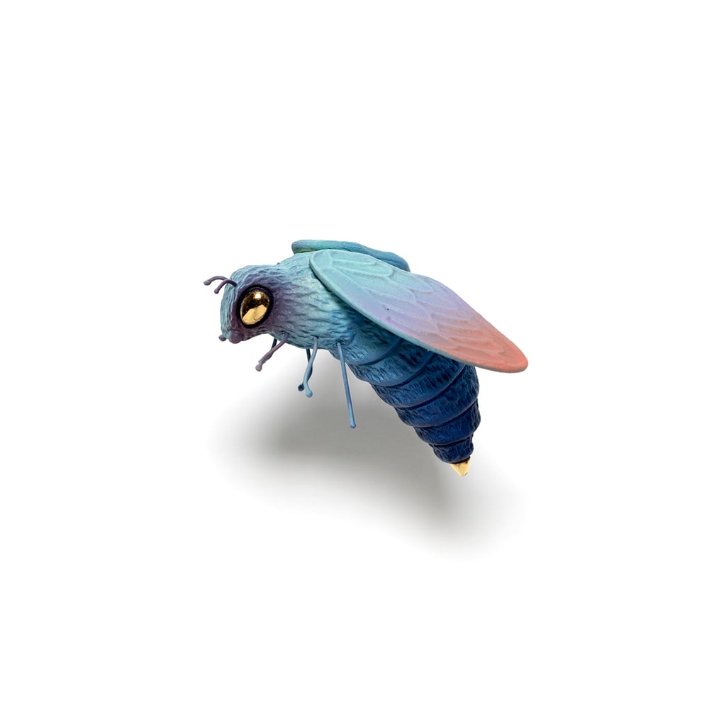Image of Bee (Teal) by Calvin Ma X Erika Sanada
