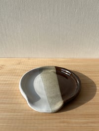 Image 1 of brown and white spoon rest, small