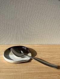 Image 3 of brown and white spoon rest, small