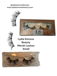 MONÉT LASHES