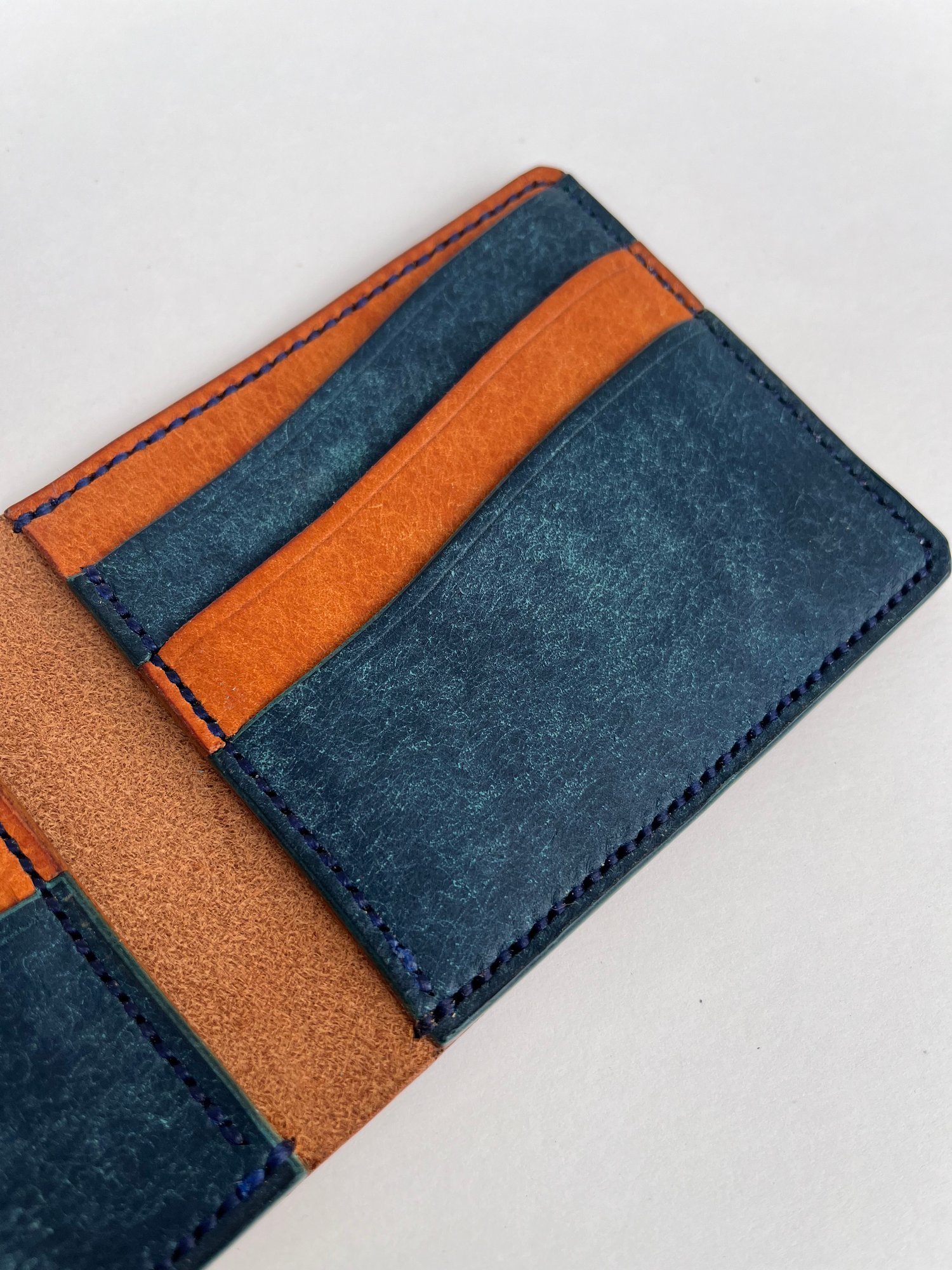 Image of Two-Tone Olmo/Sapphire Pueblo 8-Pocket Slim Bifold