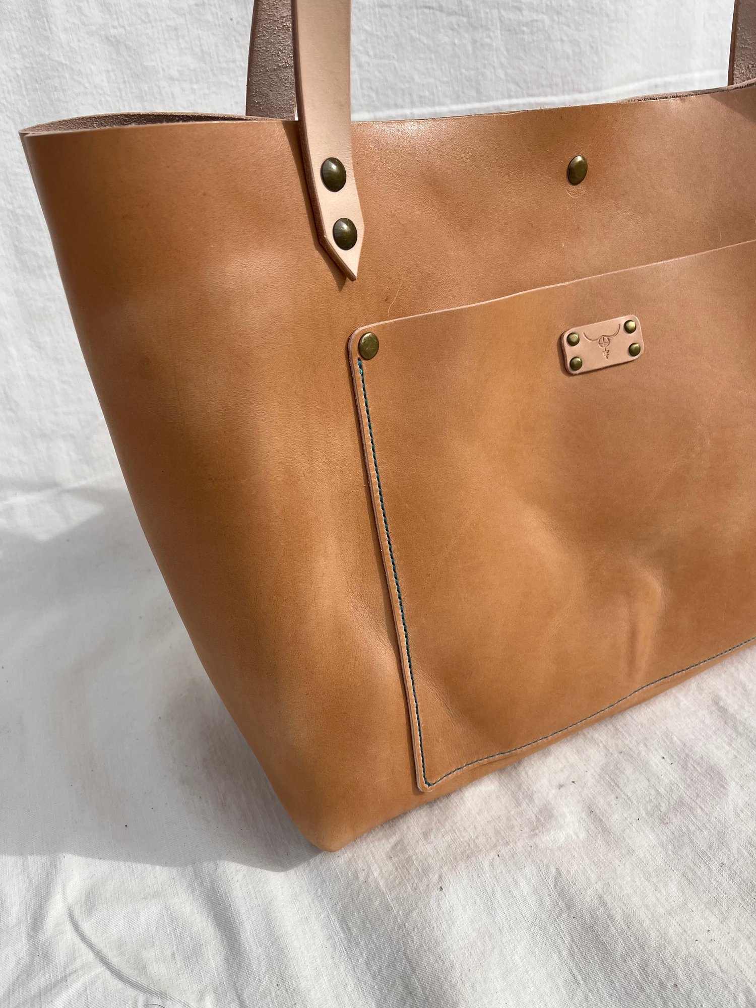 Image of Natural Italian Vachetta Carry-all Tote (Aqua)