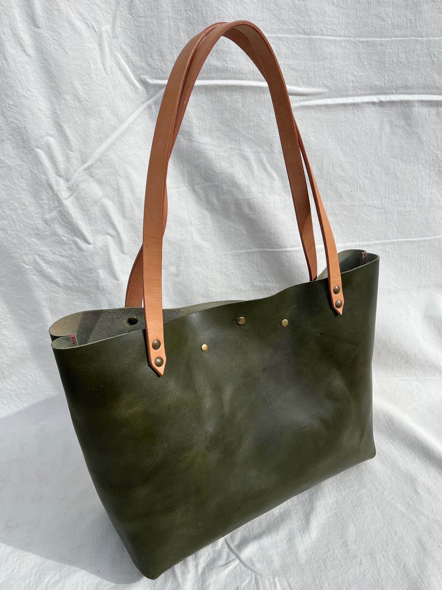 Image of Olive Italian Vachetta Carry-all Tote (Pink)