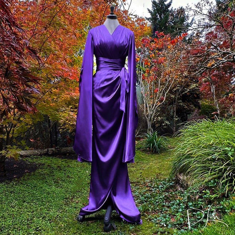Regal Purple (Super) Selene Dressing Gown