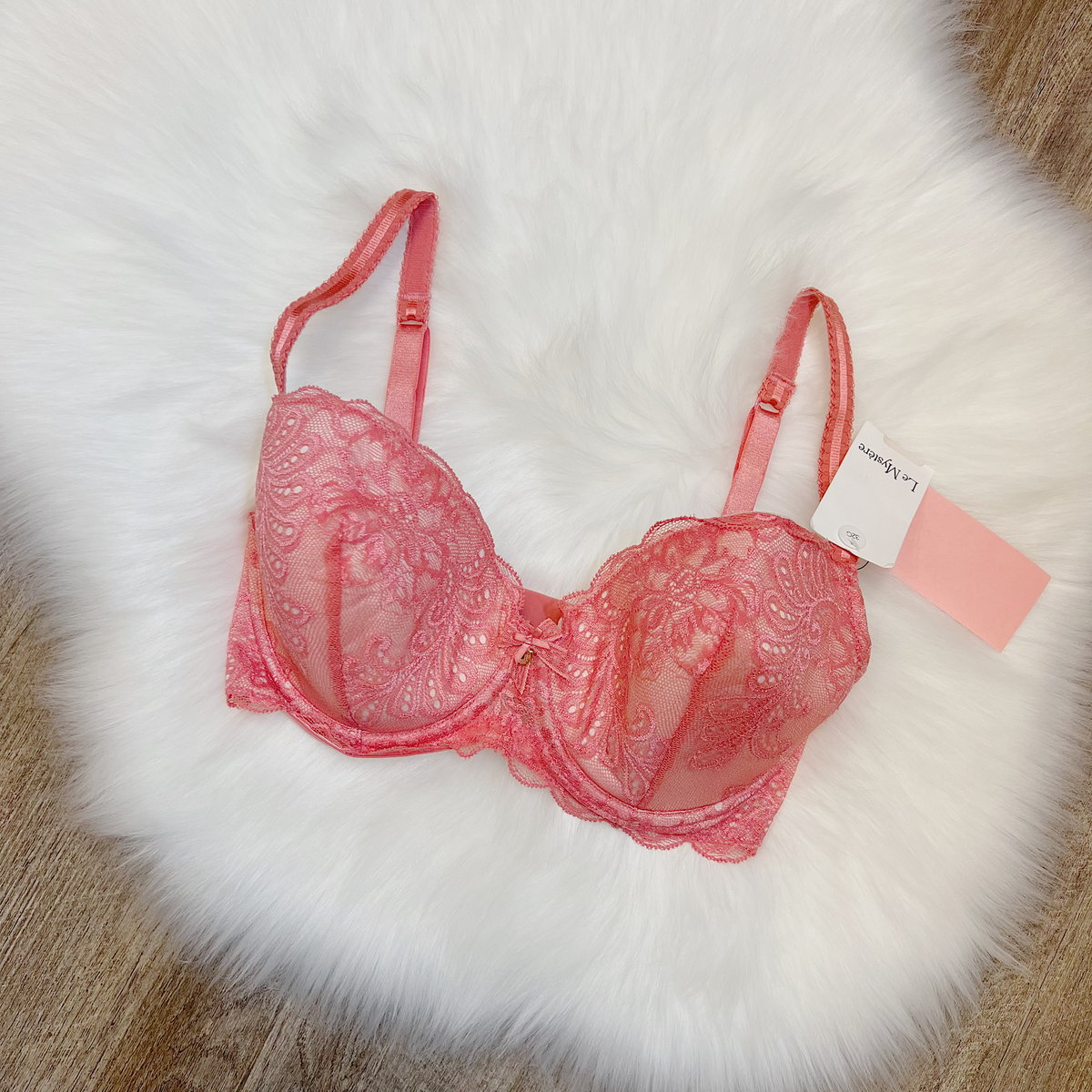 Size 32G - Le Mystere Designer Soft Pink Lace Bra, NWT
