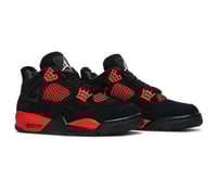 2022 Air Jordan 4 Red Thunder