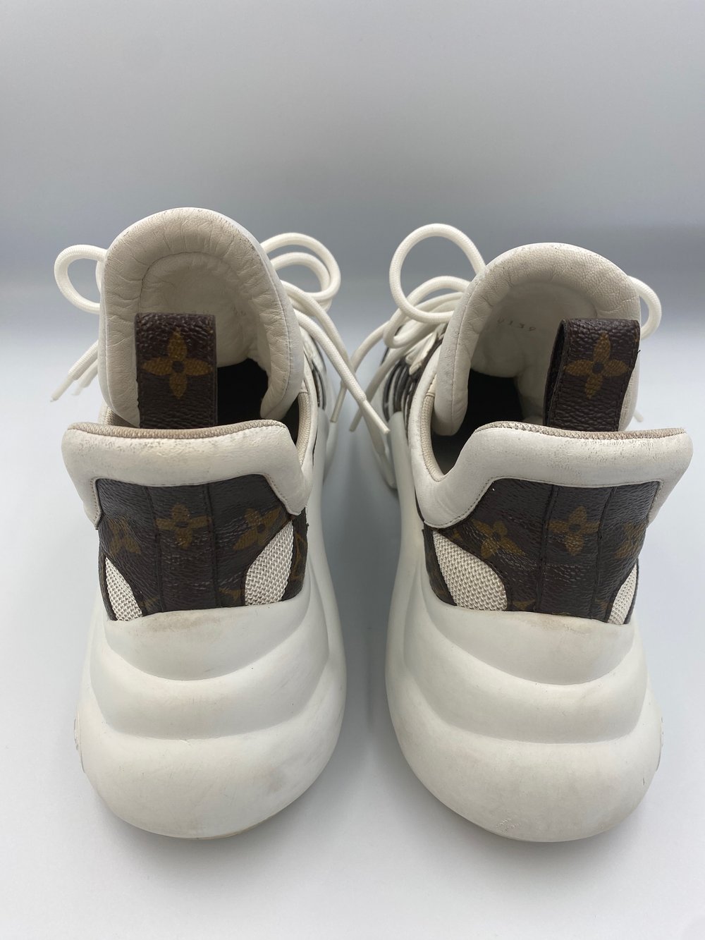 Image of Louis Vuitton - Archlight White Mono 39EU