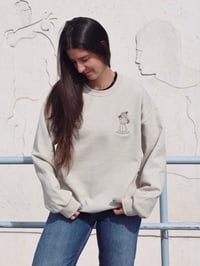 Image 2 of Sudadera bordada "Primero café"