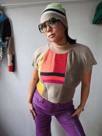 Image 1 of 100% cashmere patchwork pockets courtneycourtney adult L large short sleeve  cropped raglan sweater