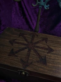 Image 2 of "Chaos Star" Box