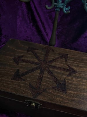 Image of "Chaos Star" Box