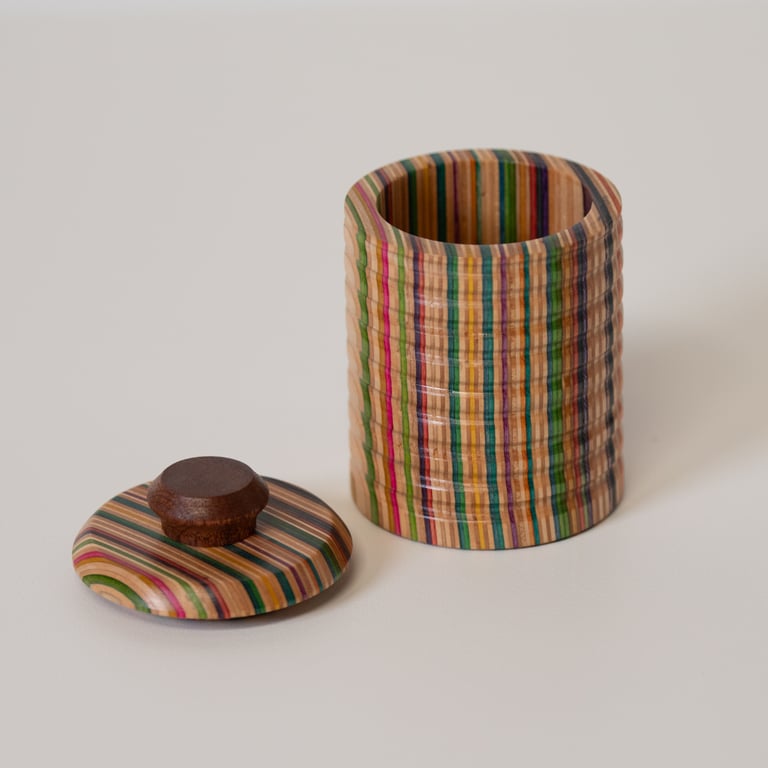 Gladys Cannister Image 4