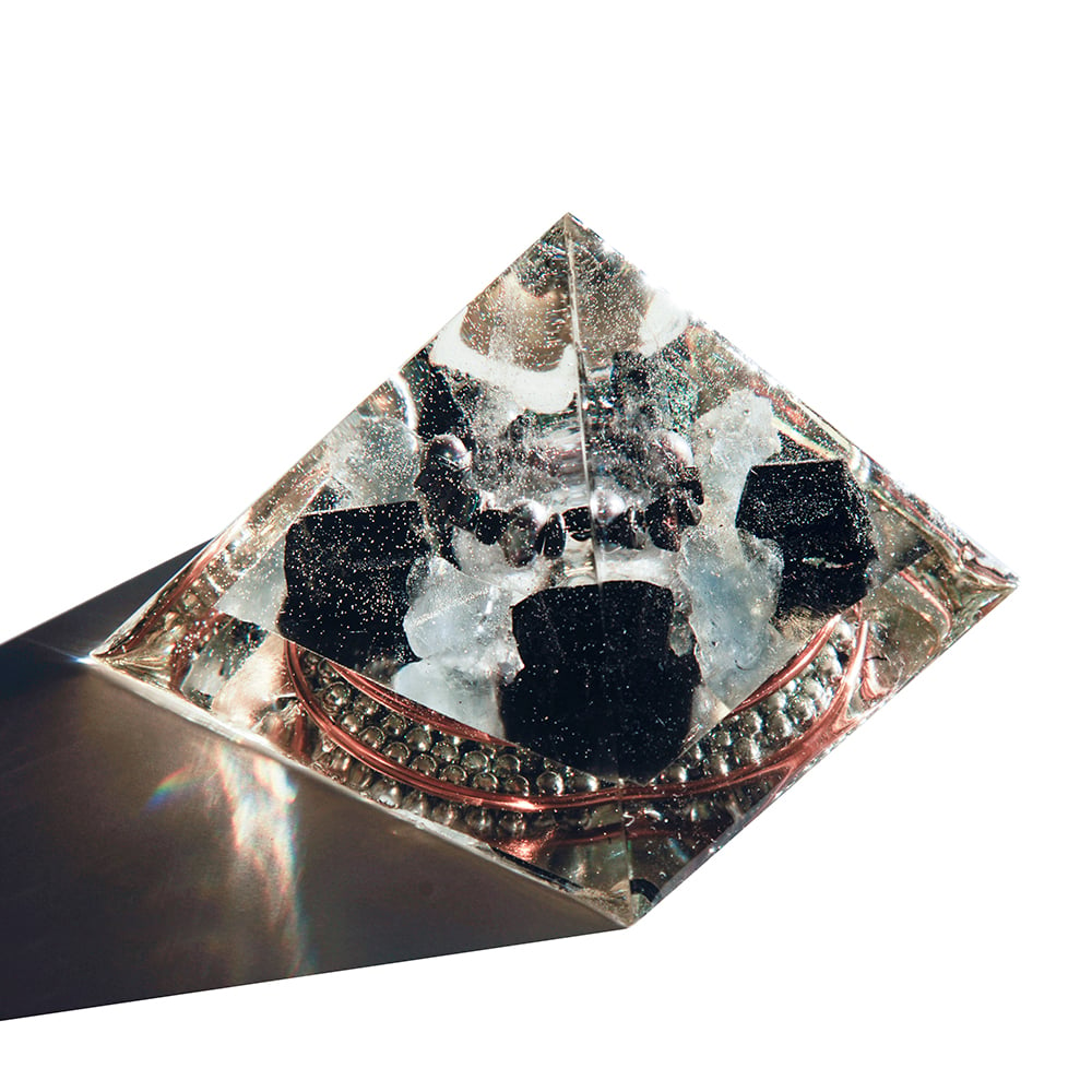 Image of Medium:  Brazilian Quartz/Hematite/Pearl/Celestite/Black Tourmaline/SL - 1