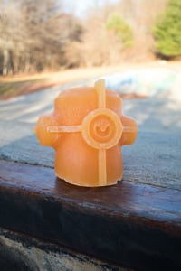 Image 1 of HYDRANT-HEAD SKATE WAX