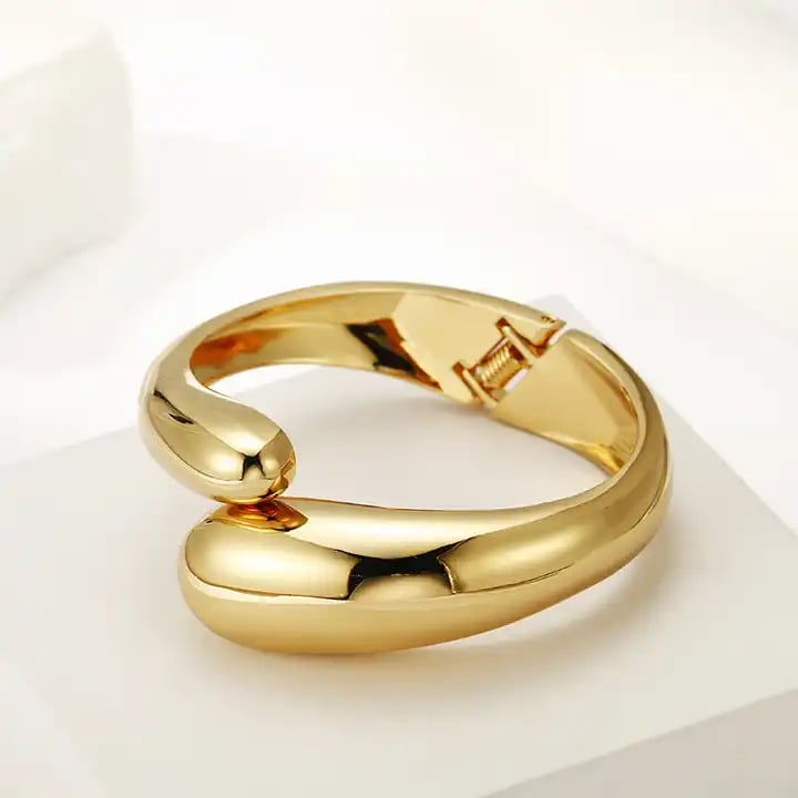 Image of Water Drop Bracelets
