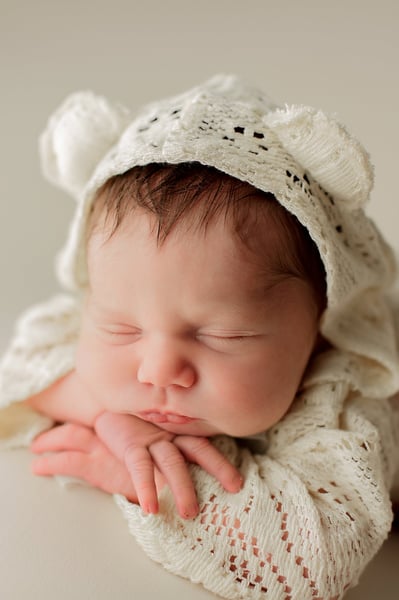 Image of Mini Newborn Session (baby only)