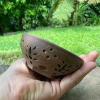 Image 2 of Small carved bowls 