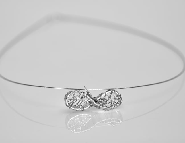 Silver wire infinity pendant, Tiny sculpture eternity art necklace, Perpetual shape
