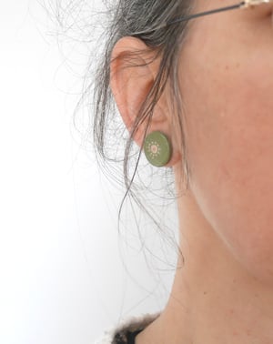 Image of Puces Laly olive