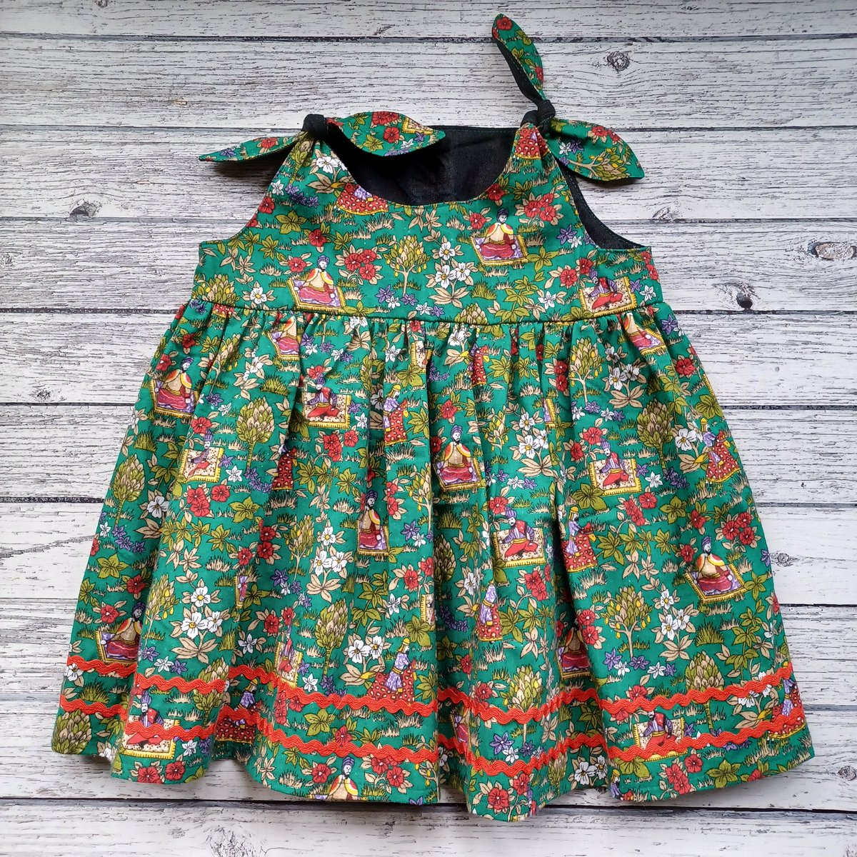 Image of The Lowri Dress- Green Vinatge