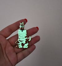 Image 2 of Halloween Scooby pins