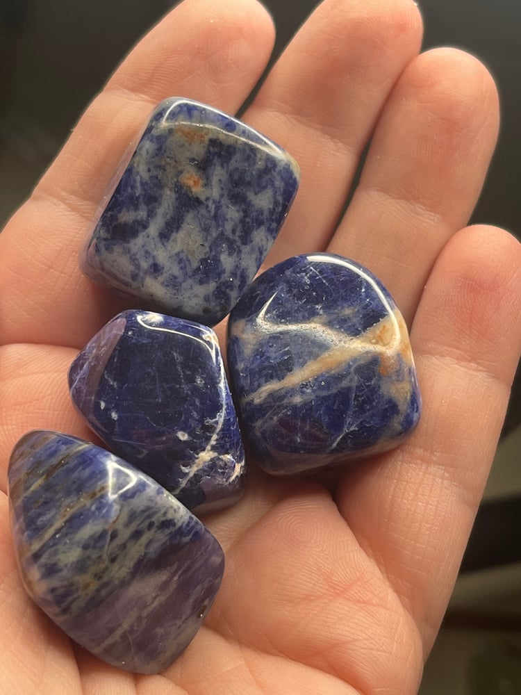 Image of Sodalite tumbles 