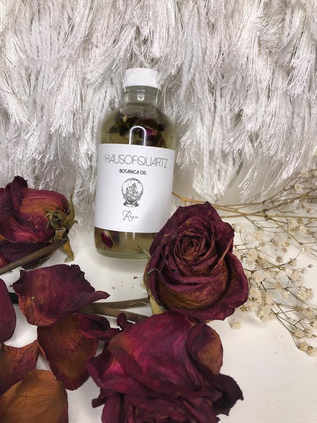 ROSE QUARTZ PARFUM OIL  W ROSE QUARTZ CRYSTAL