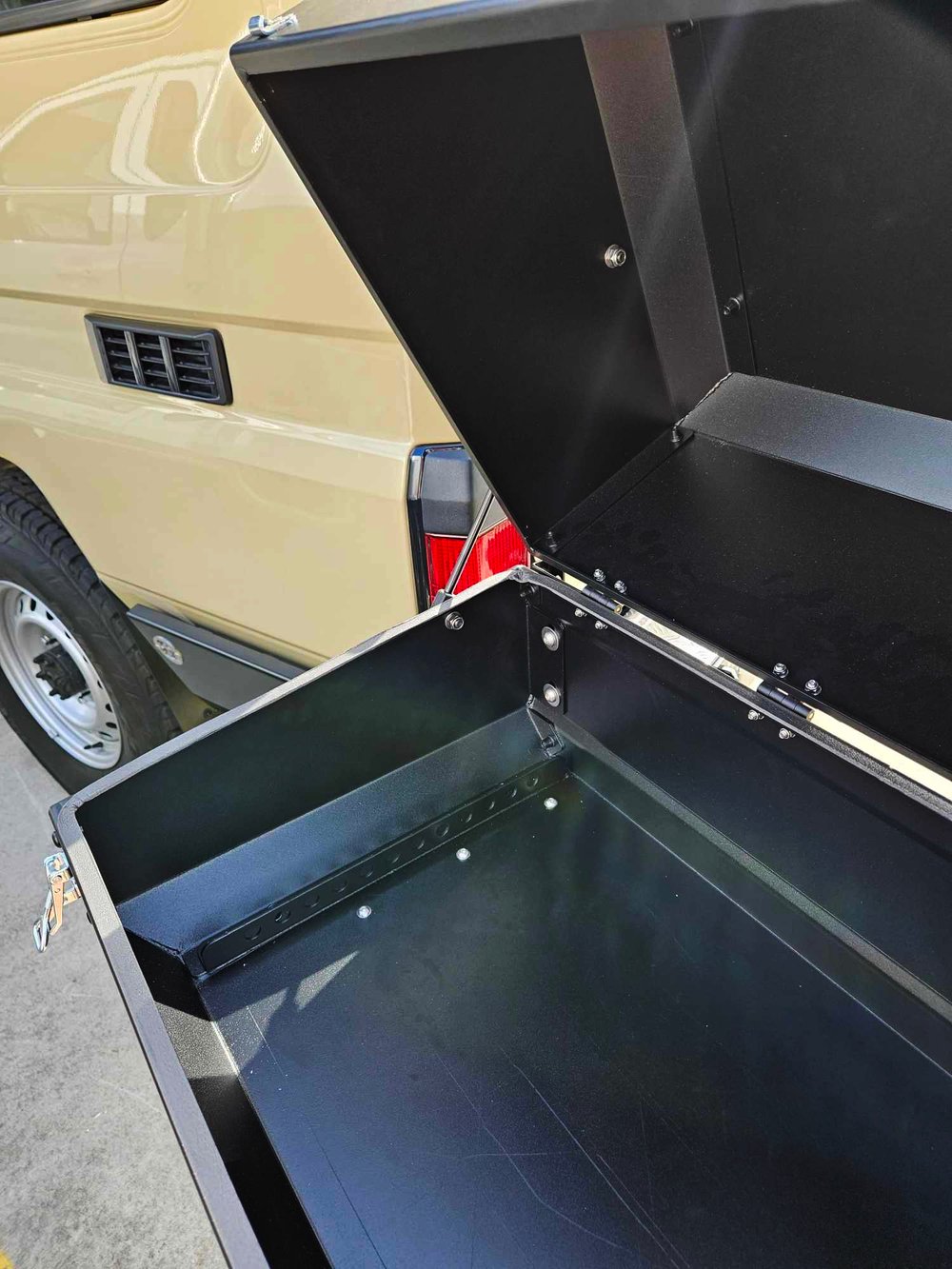 Image of Thorburns BBQ Box for Rear Bar