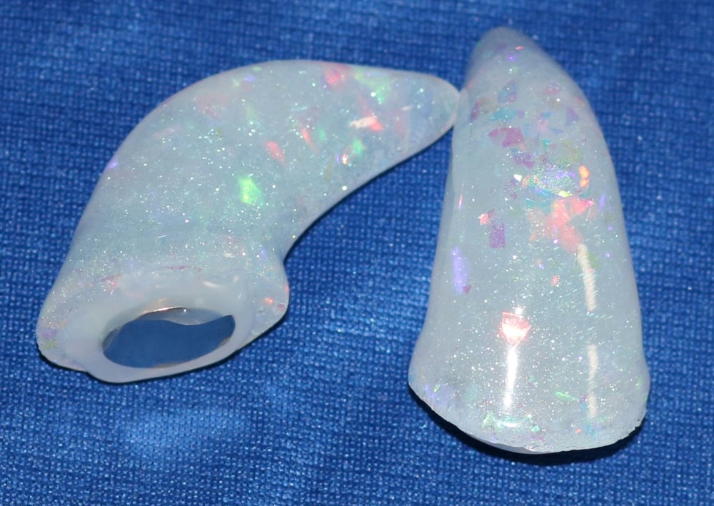 Image of Mother-of-Pearl Horns (Glow-in-the-Dark)