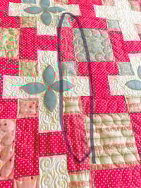 Image 2 of Walk in the Park Quilt