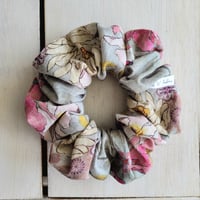 Image 1 of Linen Renatta scrunchie