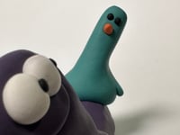 Image 5 of Bird on a relaxing thing