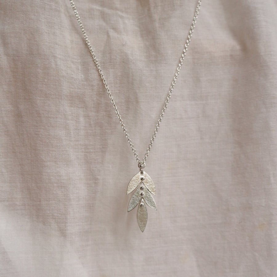 Image of Little Flow Necklace